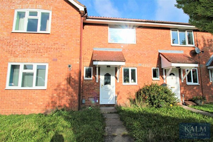 2 Bedroom Terraced House To Rent In Colwyn Close, Stevenage, SG1