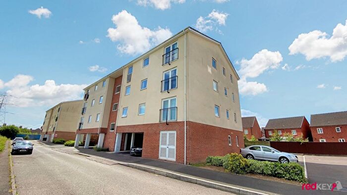 2 Bedroom Flat To Rent In Liberty Grove, Newport, NP19