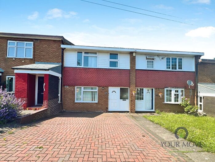 3 Bedroom Terraced House For Sale In Wolverley Crescent, Oldbury, West Midlands, B69
