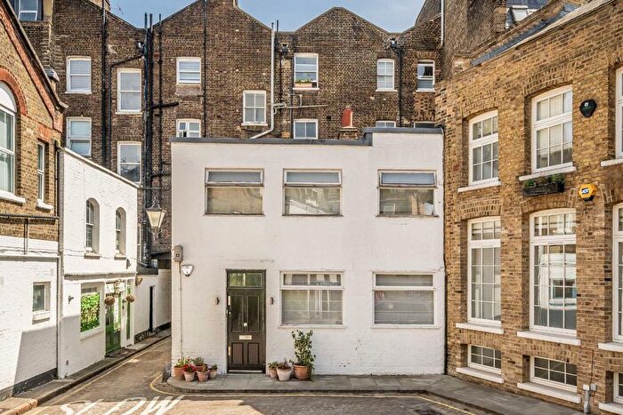 3 Bedroom Terraced House For Sale In Oldbury Place, Marylebone, W1U
