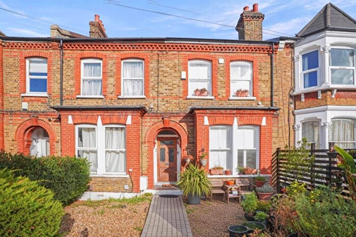 1 Bedroom Flat For Sale In Farren Road, Forest Hill, London, SE23