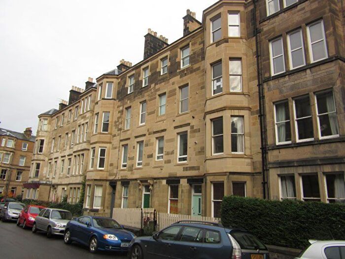 2 Bedroom Flat To Rent In Ogilvie Terrace, Edinburgh, Midlothian, EH11