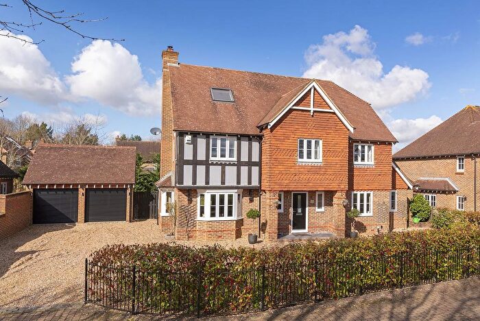 5 Bedroom Detached House For Sale In Hayes Walk, Kings Hill, ME19