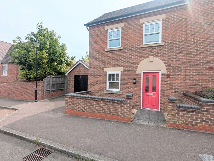 2 Bedroom Property To Rent In Kempston, Bedford, MK42