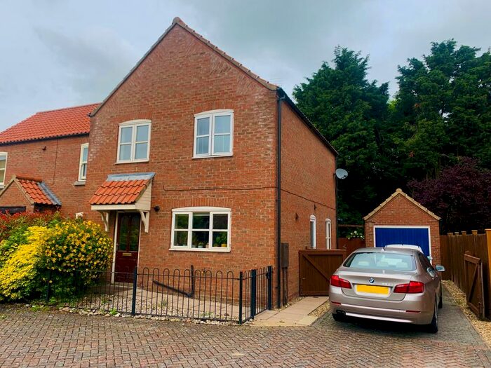 3 Bedroom Link Detached House To Rent In Penrics Way, Fleet Hargate, Spalding, PE12