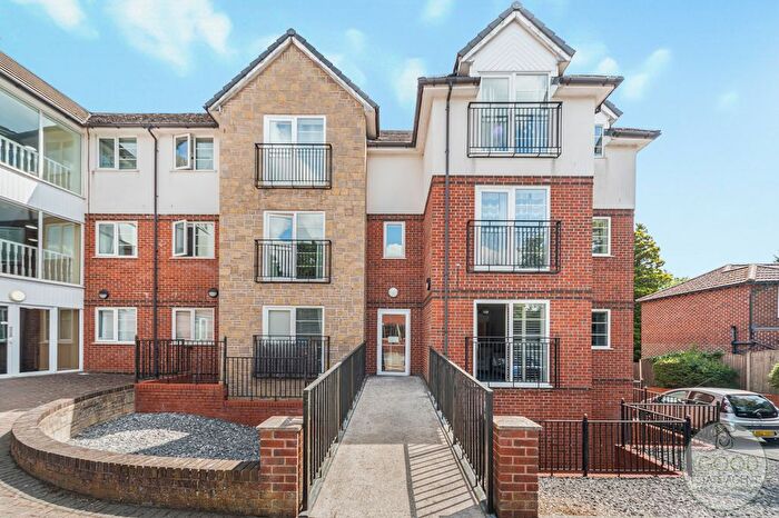 2 Bedroom Flat For Sale In Hollyhedge Heights, Wythenshawe, M22