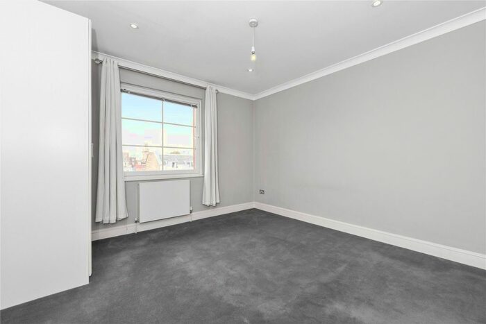 2 Bedroom Flat To Rent In Chepstow Villas, London, W11