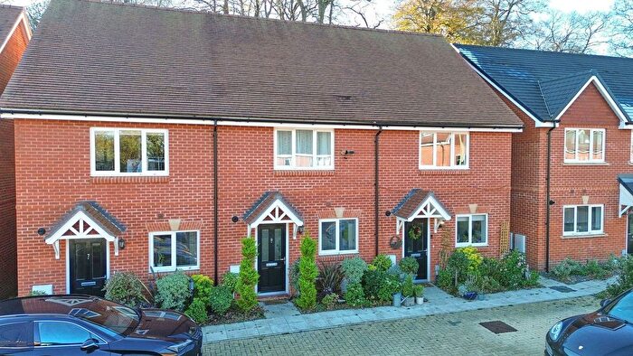 2 Bedroom Terraced House For Sale In Blackwater, GU17