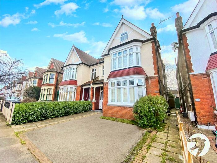1 Bedroom Flat To Rent In Arran Road, Catford, London SE6