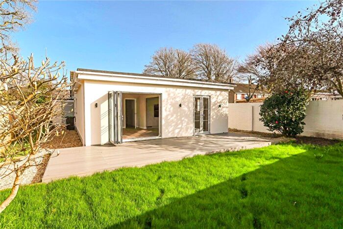 3 Bedroom Detached Bungalow For Sale In Yeovilton Close, Everton, SO41