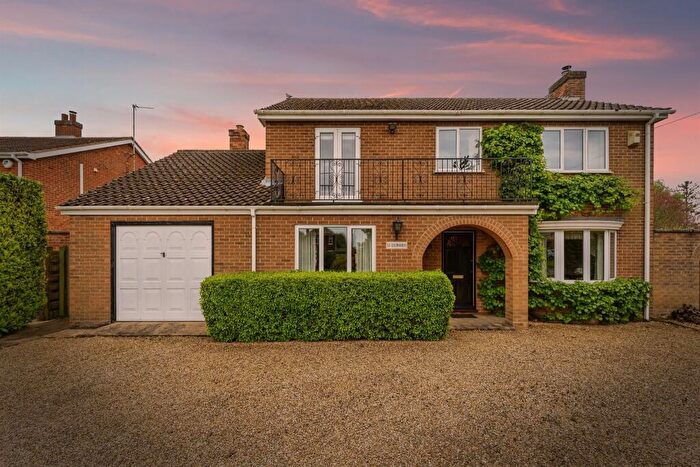 4 Bedroom Detached House For Sale In Low Side, Upwell, PE14