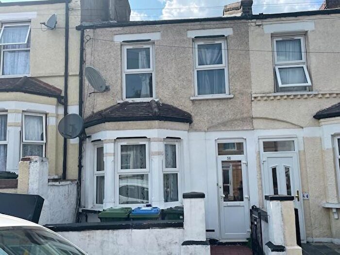 2 Bedroom Terraced House For Sale In Coxwell Road, London, SE18
