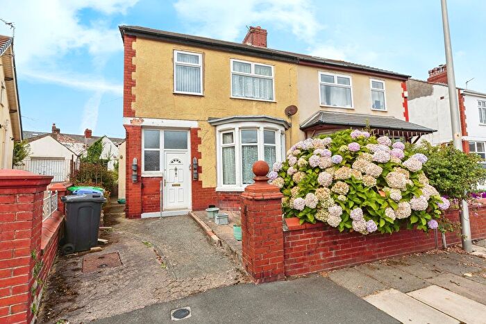 3 Bedroom Semi-detached House For Sale In Westminster Road, Blackpool, Lancashire, FY1