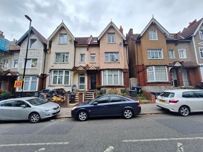 1 Bedroom Property To Rent In Grange Road, South Norwood, SE25