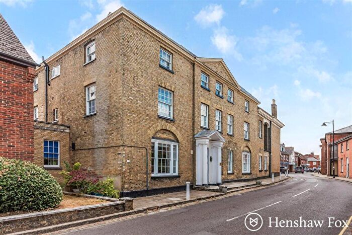2 Bedroom Flat For Sale In Church Street, Romsey Town Centre, Hampshire, SO51