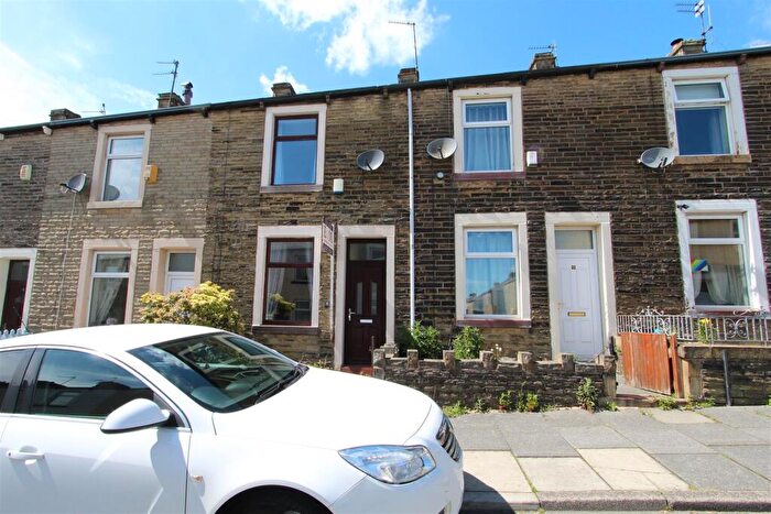 2 Bedroom House To Rent In Oak Street, Burnley, BB12