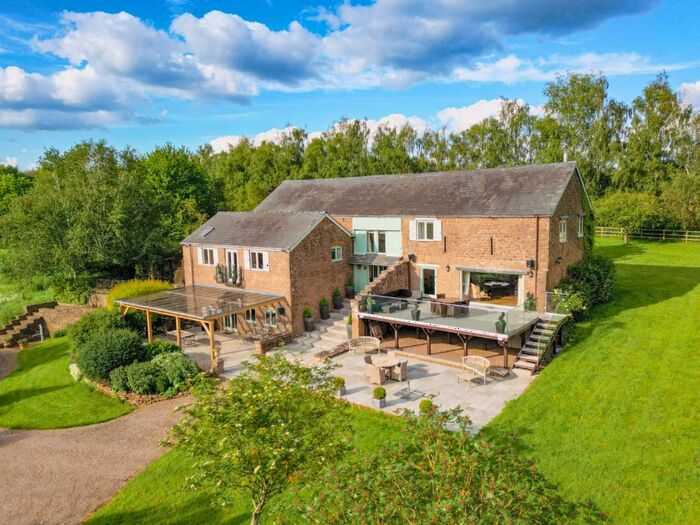 6 Bedroom Country House For Sale In Peterstow, Ross-On-Wye, HR9