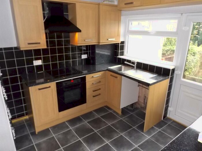 3 Bedroom Semi-Detached House To Rent In Anderson Crescent, Beeston, NG9