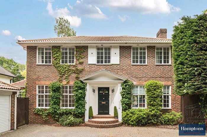 4 Bedroom Detached House For Sale In Station Road, Sunningdale, SL5
