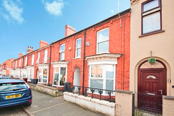 3 Bedroom Terraced House For Sale In Kirkby Street, Lincoln, LN5
