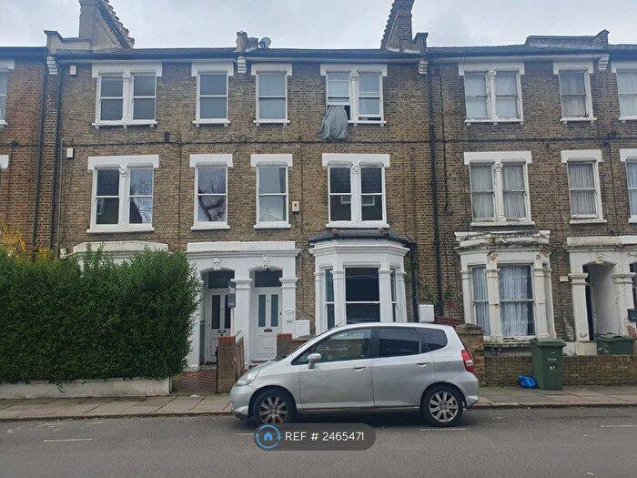 4 Bedroom Maisonette To Rent In Paulet Road, London, SE5