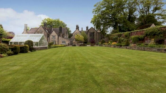 3 Bedroom House To Rent In Stumperlowe Hall Lodge, Fulwood, S10