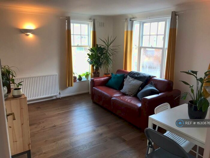 1 Bedroom Flat To Rent In Sutton Square, London, E9