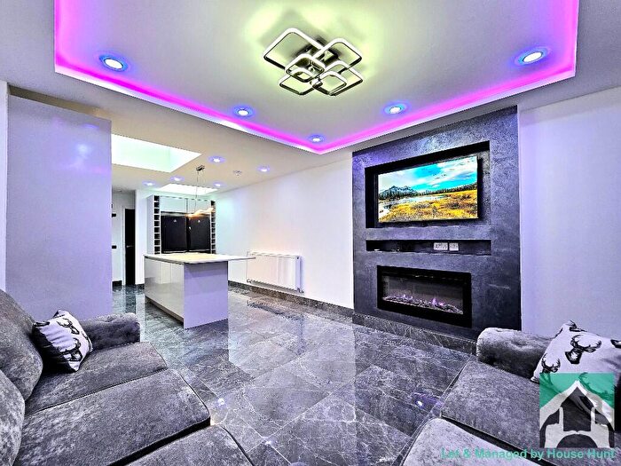 6 Bedroom Terraced House To Rent In Tiverton Road, Selly Oak, Birmingham, B29