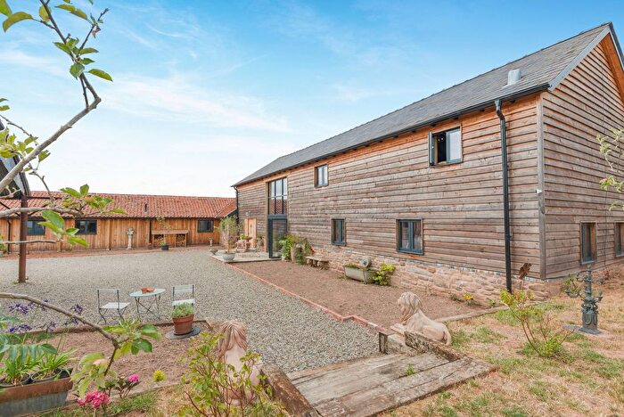 5 Bedroom Barn Conversion For Sale In Upper Hill Farm, Breinton, HR4