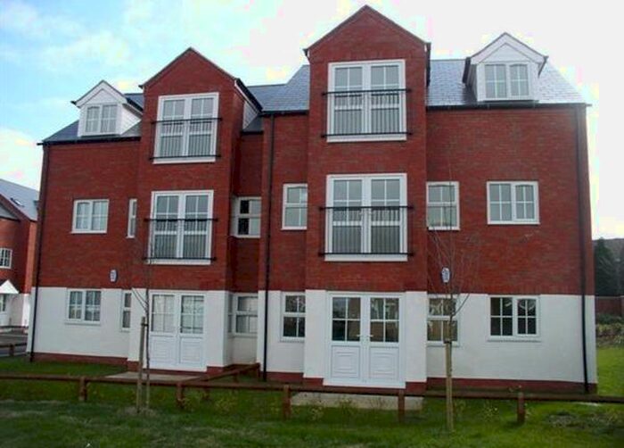 2 Bedroom Flat To Rent In Waterloo Court, Lower Pilsley, Chesterfield S45