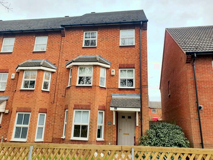 3 Bedroom House To Rent In Staples Drive, Coalville, LE67