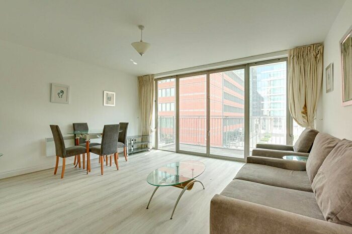 1 Bedroom Flat For Sale In Hertsmere Road, Horizon Building, E14