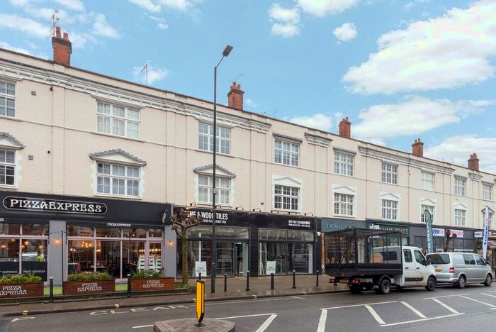 2 Bedroom Maisonette To Rent In Fulham Road, Parsons Green, London, SW6