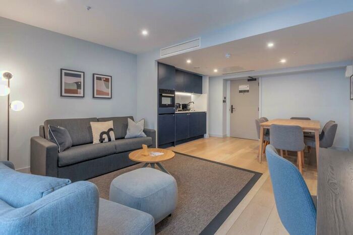 2 Bedroom Apartment To Rent In Aparthotel Birmingham, St. Chads Queensway, Birmingham, B4