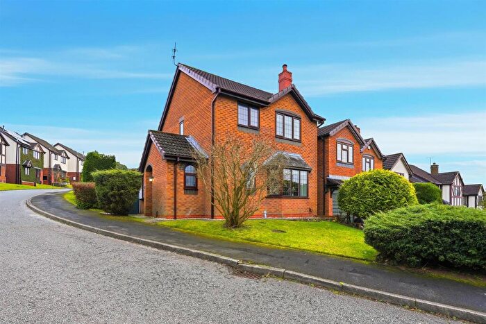 3 Bedroom Detached House For Sale In Clare Drive, Macclesfield, SK10