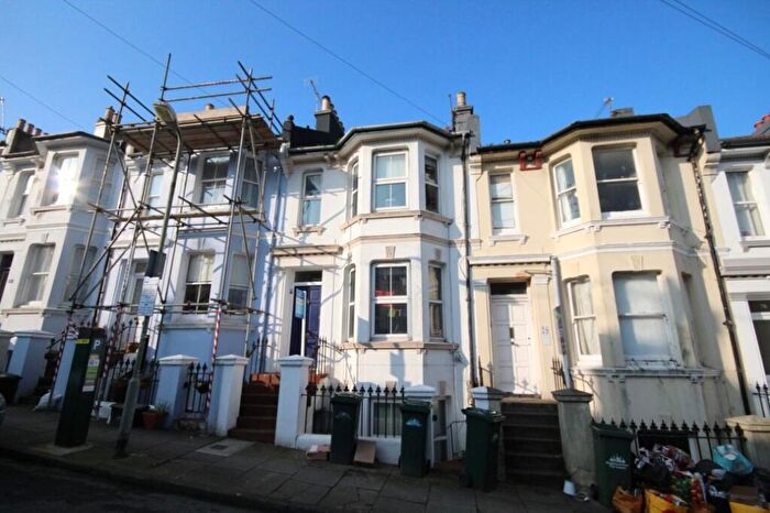 4 Bedroom Terraced House To Rent In Bentham Road, Brighton, BN2