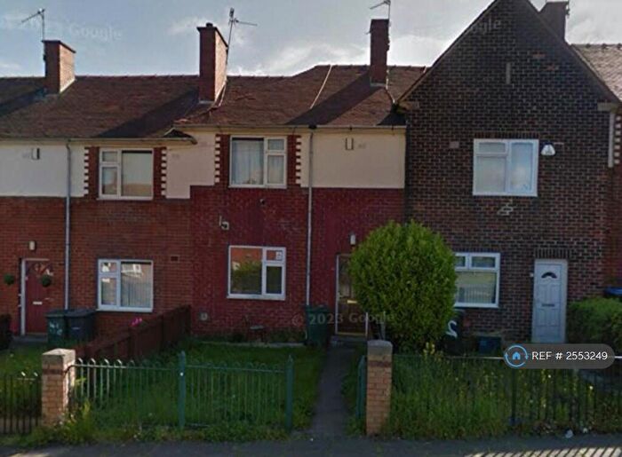 2 Bedroom Terraced House To Rent In Louis Avenue, Bradford, BD5