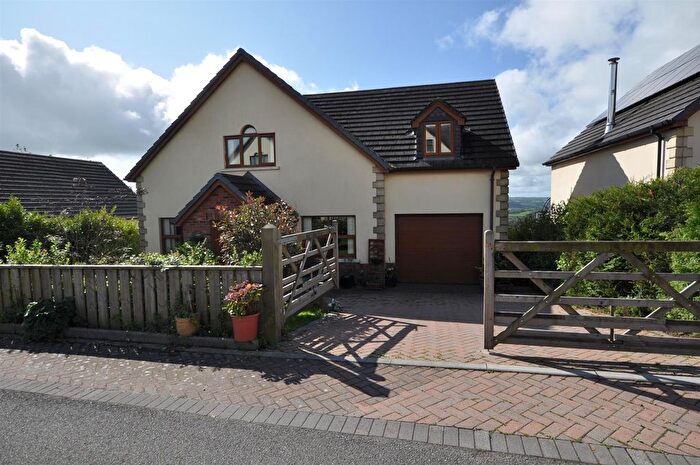 4 Bedroom Property For Sale In Trem Y Cwm, Llangynin, St Clears, SA33
