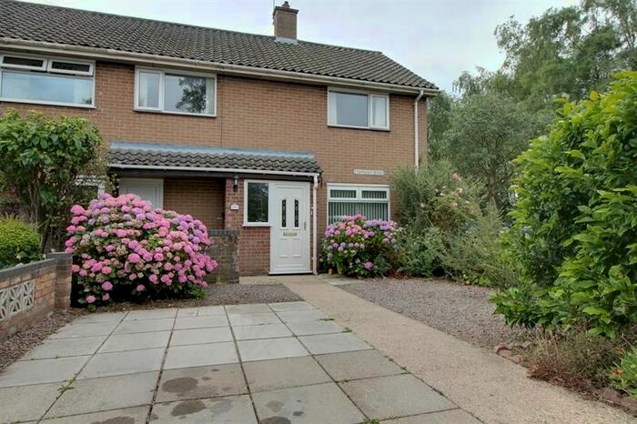 3 Bedroom End Of Terrace House To Rent In Lishman Road, Norwich, NR7