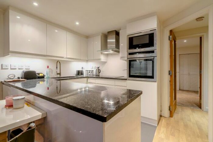 2 Bedroom Property To Rent In Greenwich South Street, London, SE10