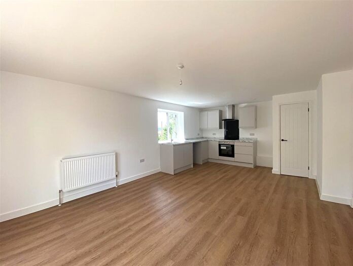1 Bedroom Flat To Rent In Barton Hill Road, St Philips, Bristol, BS5