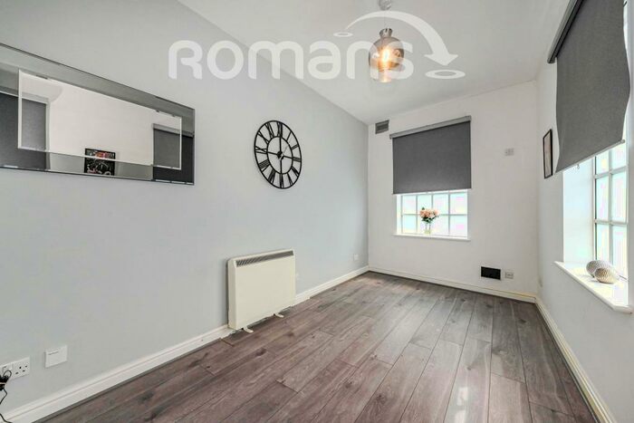 1 Bedroom Apartment To Rent In High Street, Bracknell, RG12