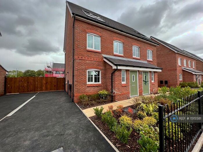 3 Bedroom Semi-Detached House To Rent In Belle Vue Place, Manchester, M18