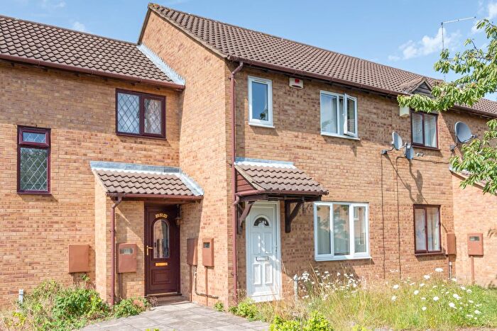 3 Bedroom Terraced House To Rent In Senwick Drive, Wellingborough, NN8