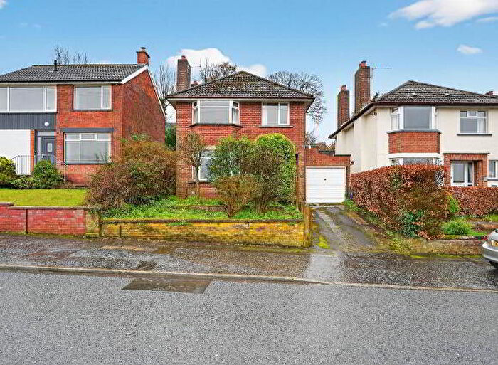 3 Bedroom Detached House For Sale In Gortin Park, Belfast, BT5