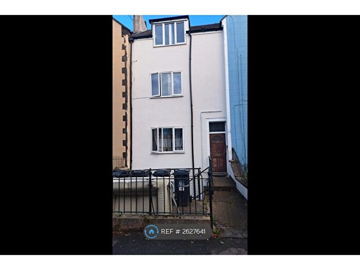 2 Bedroom Flat To Rent In Stapleton Road, Bristol, BS5