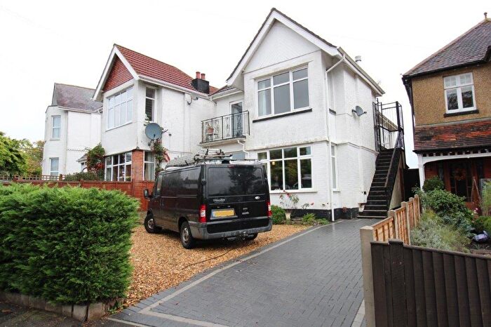 3 Bedroom Maisonette To Rent In Welbeck Avenue, Southampton, SO17