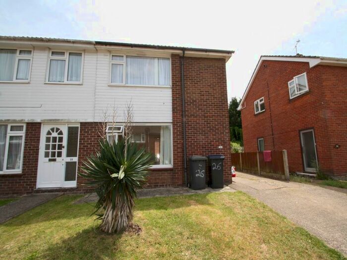 4 Bedroom Property To Rent In College Road, Canterbury, Kent, CT1