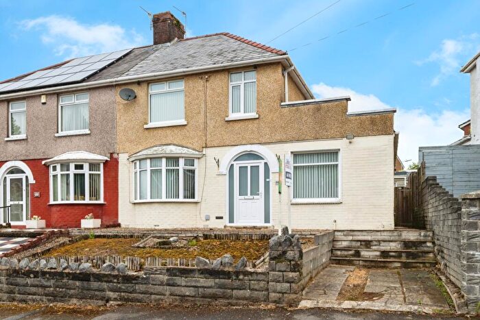 3 Bedroom Semi-Detached House For Sale In Bonymaen Road, Bonymaen, Swansea, SA1