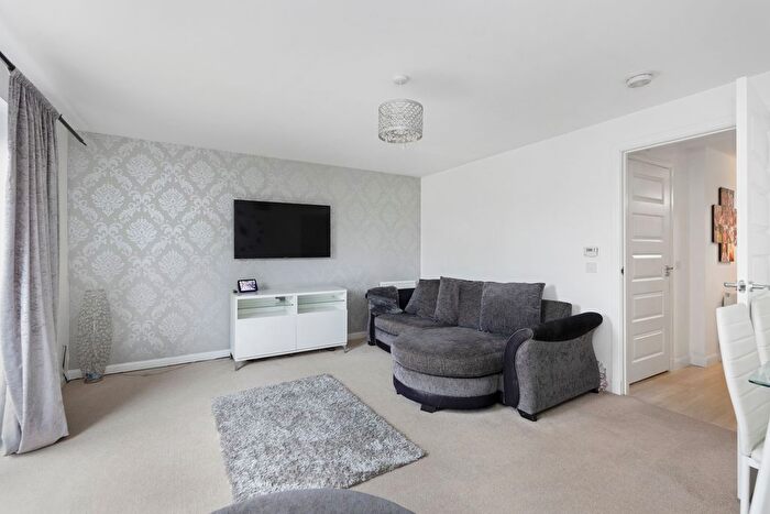 3 Bedroom Terraced House For Sale In Kirklands Park Street, Kirkliston, EH29